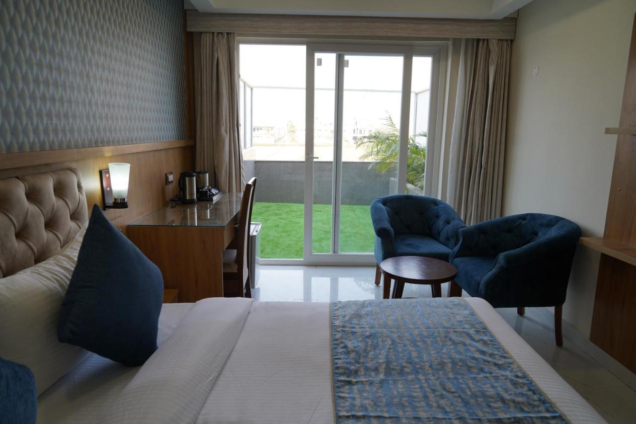 Hotel Shanti Sagar Kharar Exterior photo