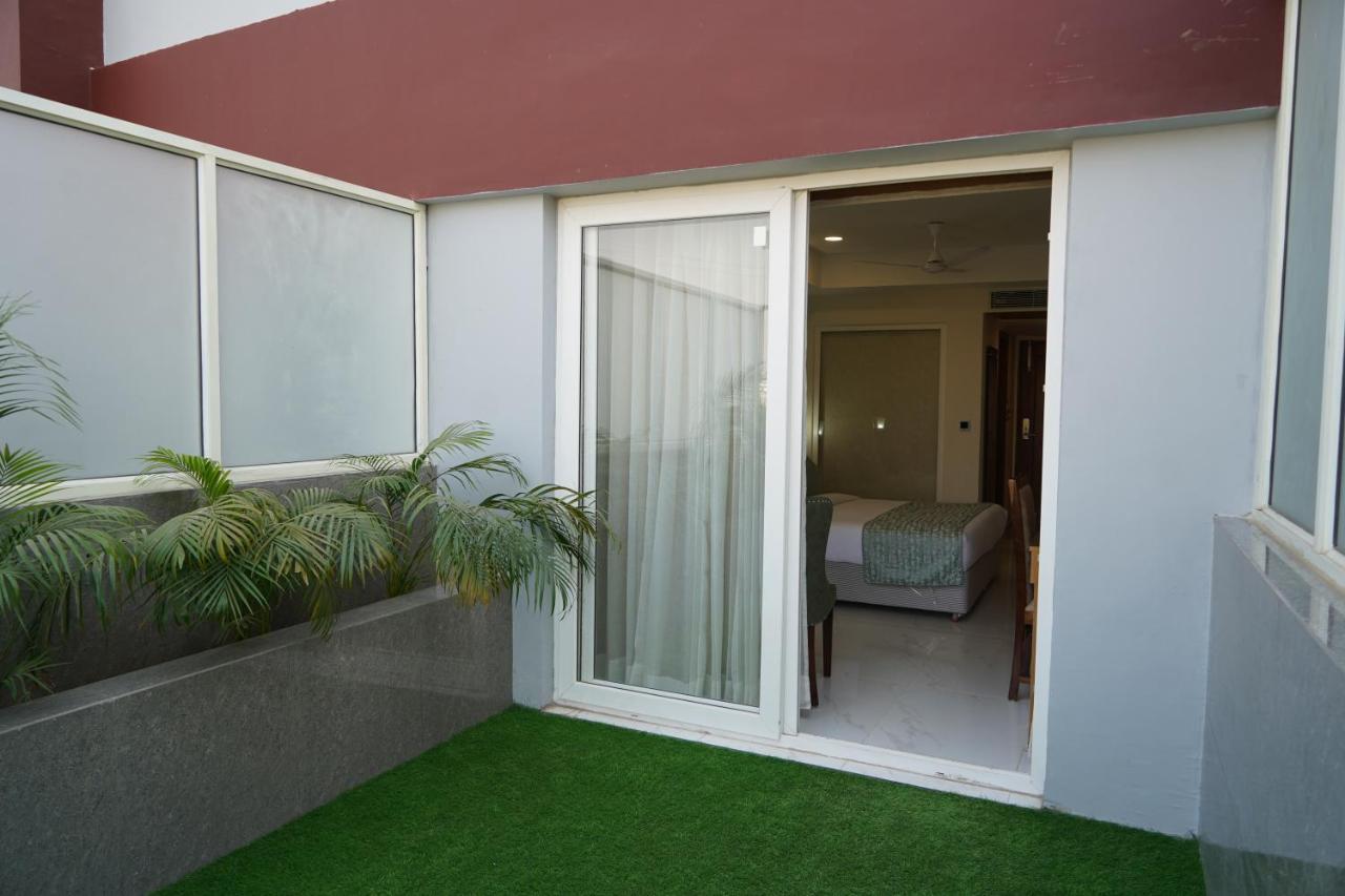 Hotel Shanti Sagar Kharar Exterior photo