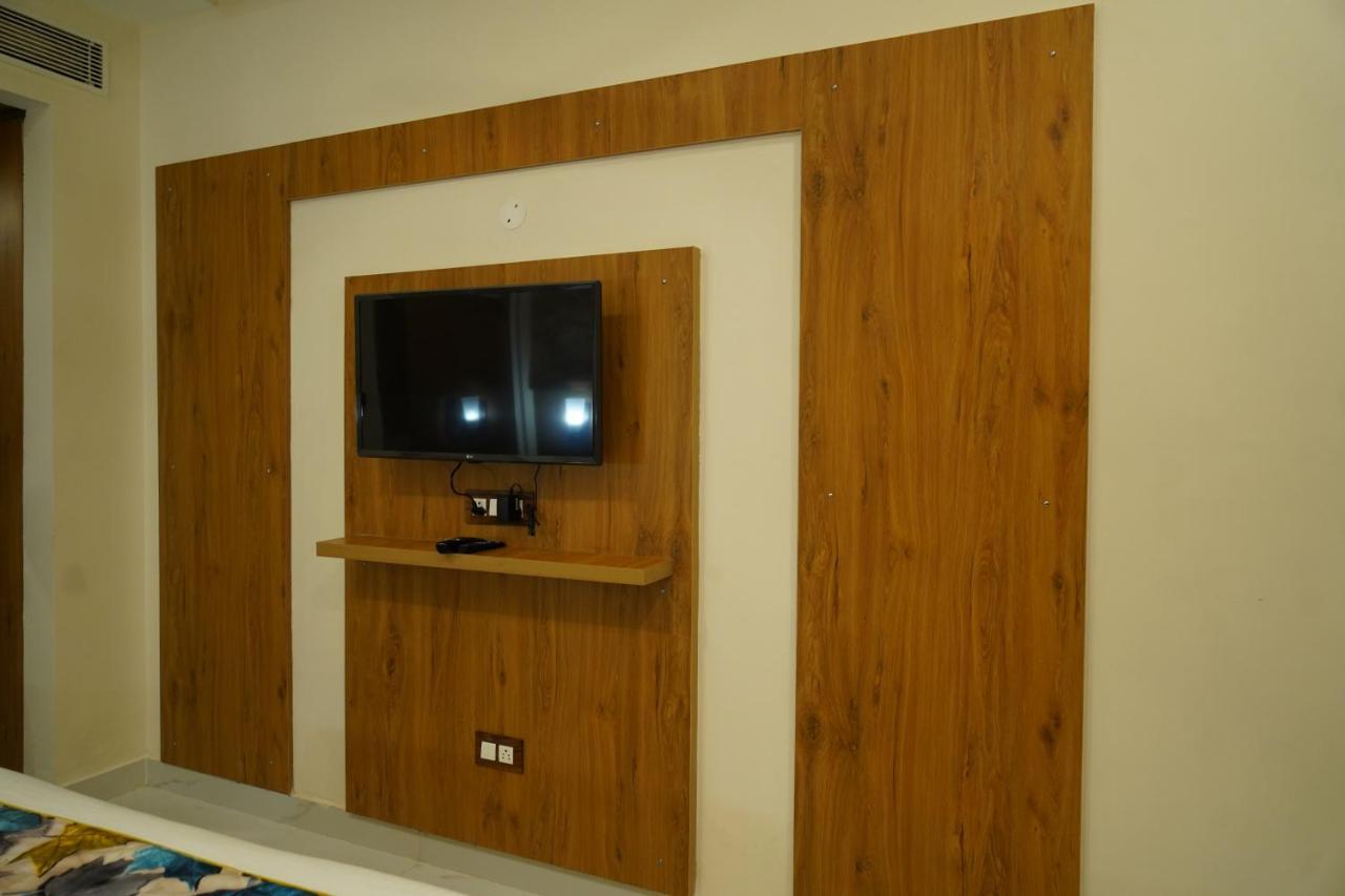 Hotel Shanti Sagar Kharar Exterior photo